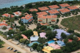 Caribbean Club - Luchtfoto van Accommodatie